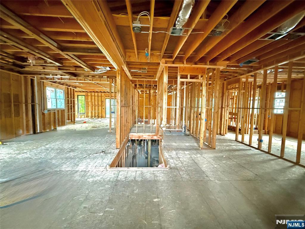 Homes for sale in Twp Of Washington, NJ | 1153 Linwood, Twp Of Washington, NJ 07676 | MLS# 25016766