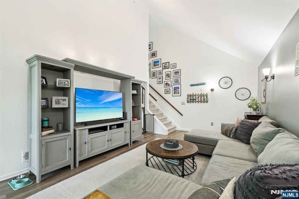 MAHWAH Properties