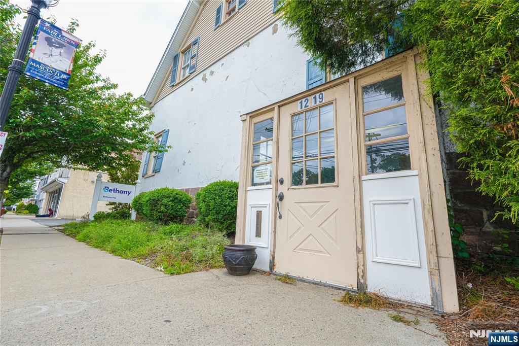 183 Boulevard, Hasbrouck Heights, NJ, 07604