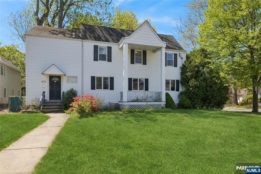 $999,000 Colonial