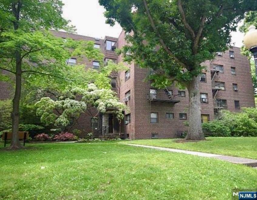 $198,000 Co-op