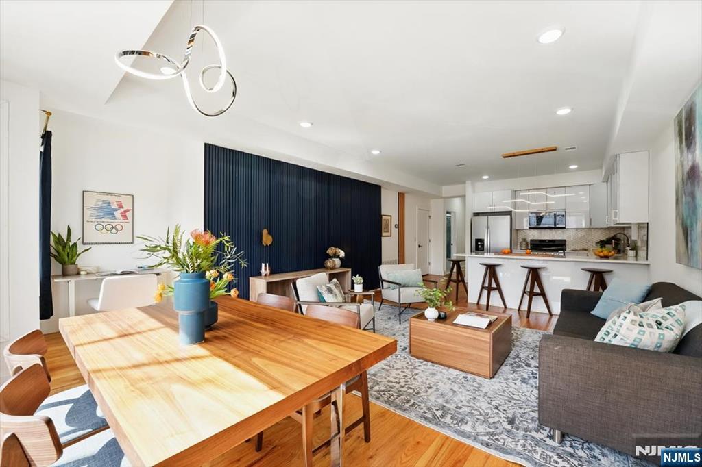 $824,000 Condo