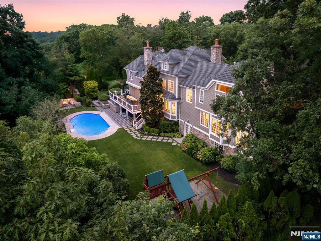 Homes for sale in Millburn, NJ | 11 Hamilton Rd, Millburn, NJ 07078 | MLS# 25017534