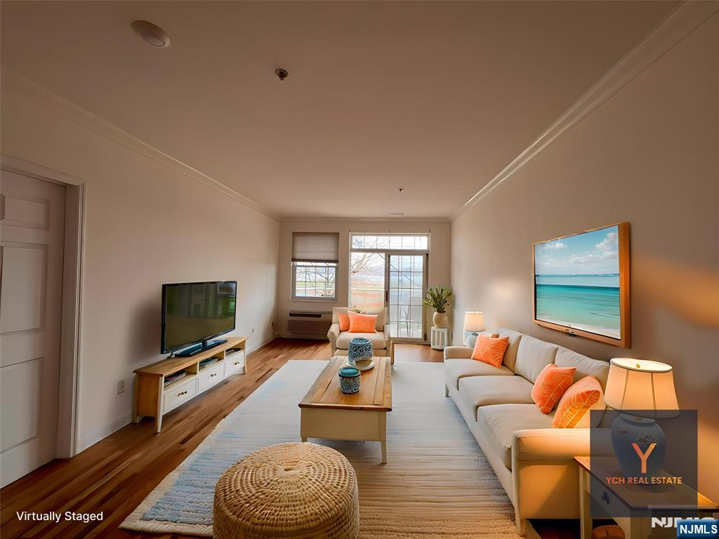 $495,000 Condo