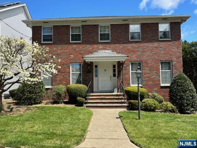 $854,900 Colonial