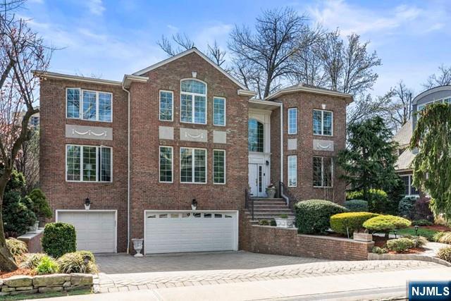 $3,380,000 Colonial