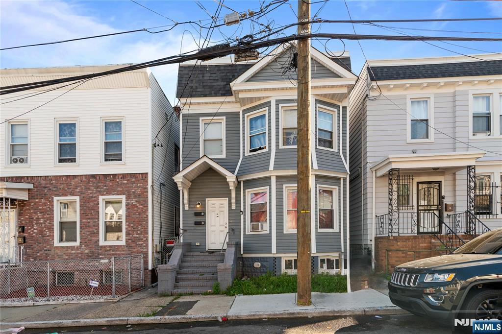 Homes for sale in Irvington, NJ | 36 Arverne Ter, Irvington, NJ 07111 | MLS# 25017773