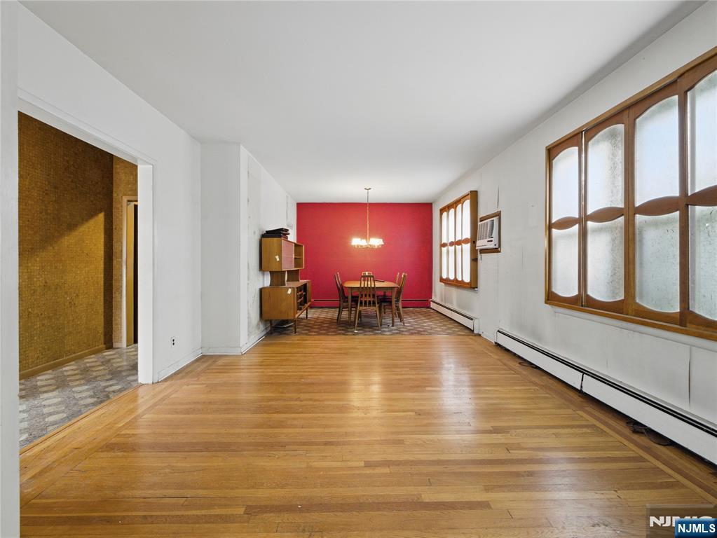 Homes for sale in Ridgefield, NJ | 685 Maple Ave, Ridgefield, NJ 07657 | MLS# 25017777