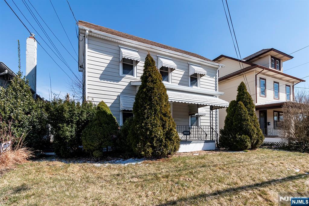 Homes for sale in Hamilton, NJ | 2557 Wh Mer Rd, Hamilton, NJ 08619 | MLS# 25017857