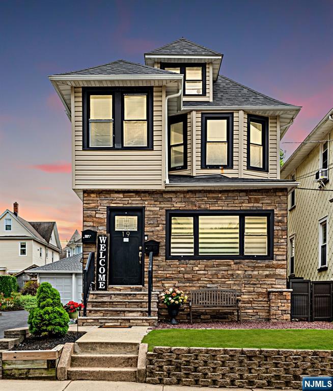 RIDGEFIELD PARK Properties