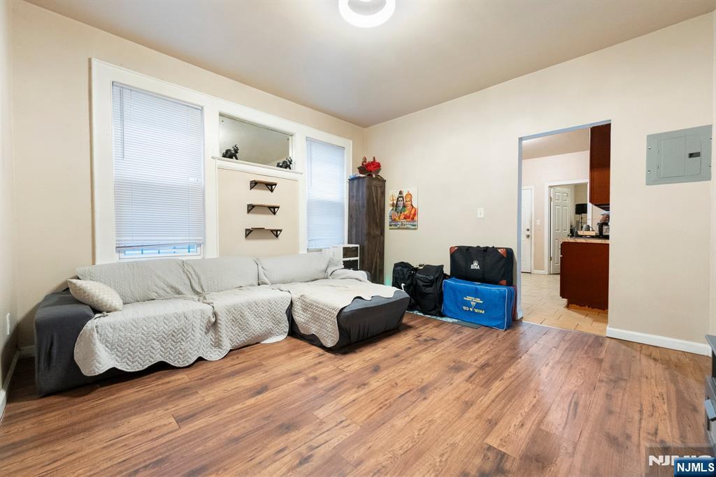 Homes for sale in Newark, NJ | 78 Willoughby St, Newark, NJ 07112 | MLS# 25018185