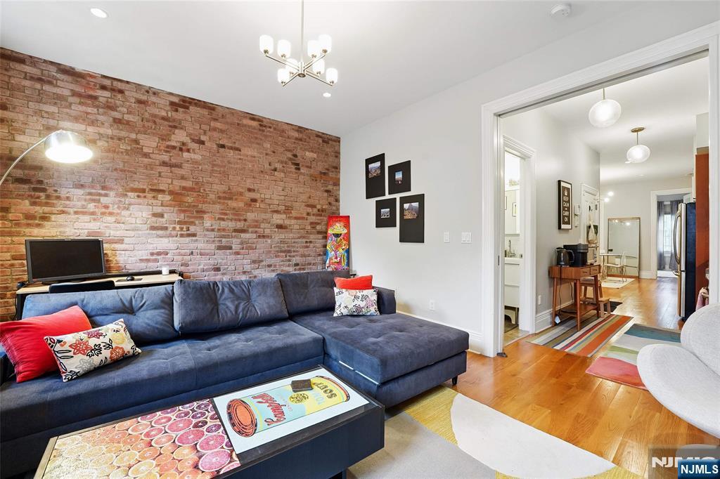$750,000 Condo