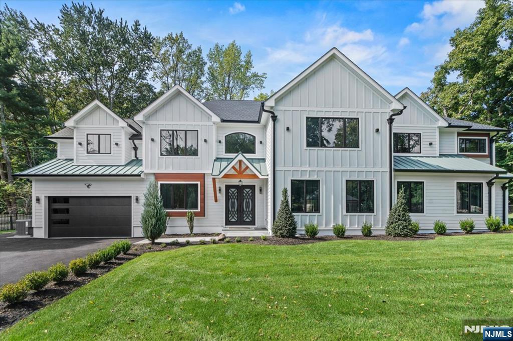 UPPER SADDLE RIVER Properties