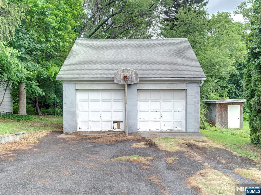 Homes for sale in Springfield, NJ | 136 Tooker Ave, Springfield, NJ 07081 | MLS# 25018540