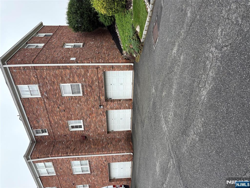 専用出品 301SPN ×2個 MLS Number 25018563 - 2 bed,1 bath, Condo/Coop/Townhouse