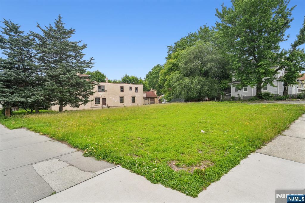 Homes for sale in Englewood, NJ | 201 Englewood Ave, Englewood, NJ 07631 | MLS# 25018635