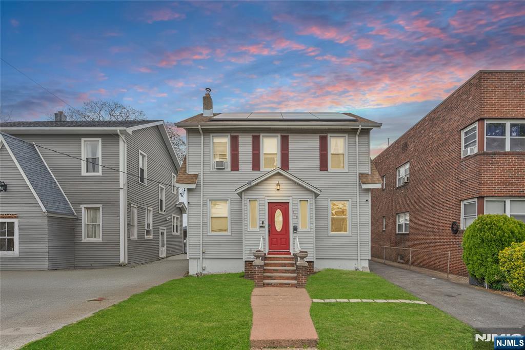 $499,900 Colonial