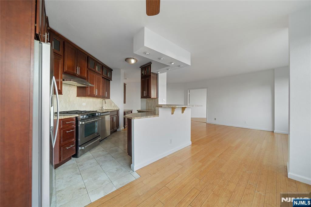 $398,000 Condo