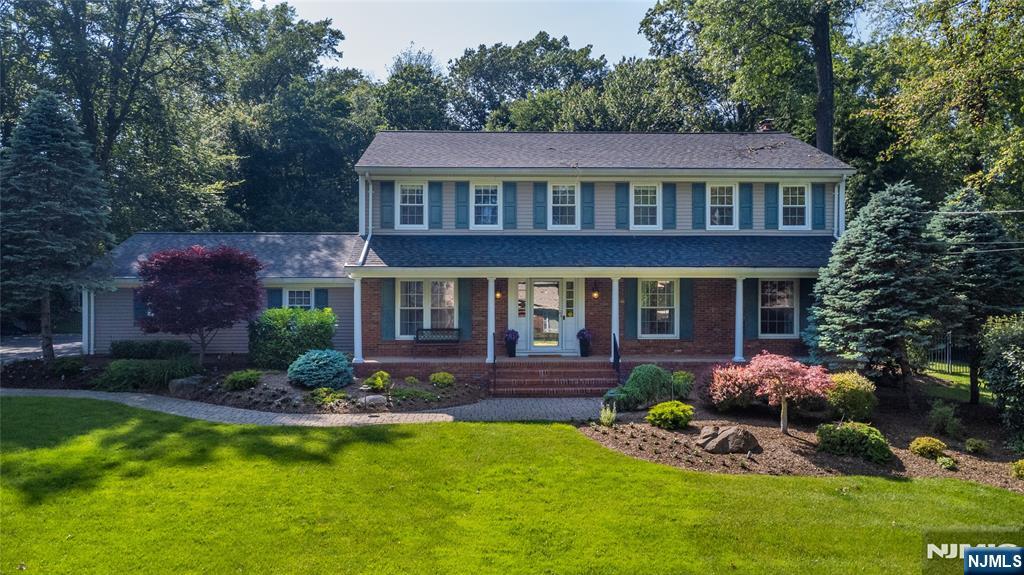 $1,450,000 Colonial