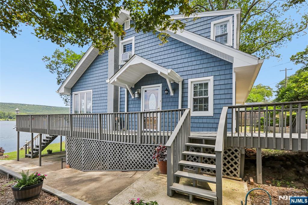 Homes for sale in West Milford, NJ | 62 Board Rd, West Milford, NJ 07421 | MLS# 25018946