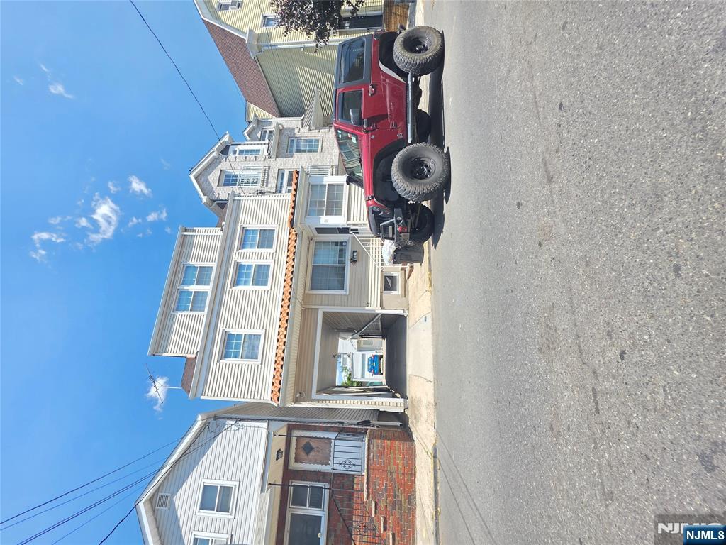 Homes for sale in Newark, NJ | 91 Barbara St, Newark, NJ 07105 | MLS# 25018952