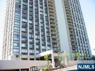 $550,000 Condo