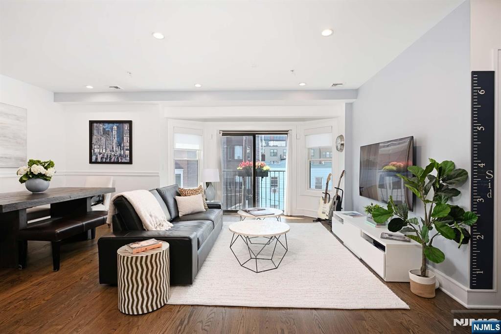 Homes for sale in Hoboken, NJ | 123 Jackson St #4A, Hoboken, NJ 07030 | MLS# 25019133