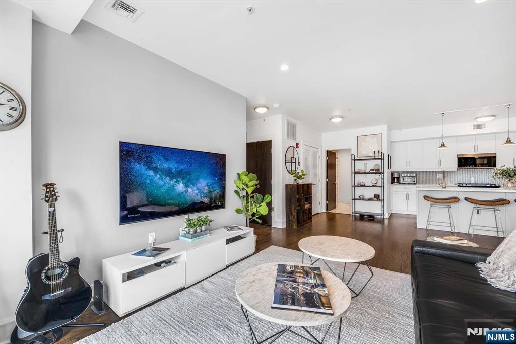 Homes for sale in Hoboken, NJ | 123 Jackson St #4A, Hoboken, NJ 07030 | MLS# 25019133