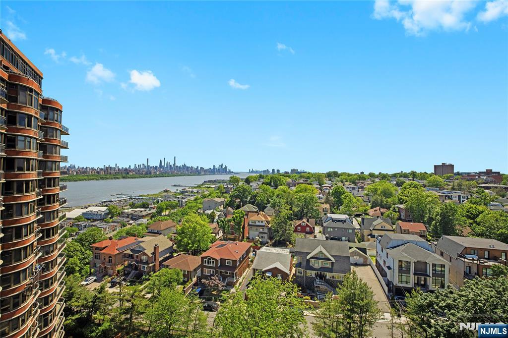 Homes for sale in Cliffside Park, NJ | 100 Carlyle #14D-S, Cliffside Park, NJ 07010 | MLS# 25019147