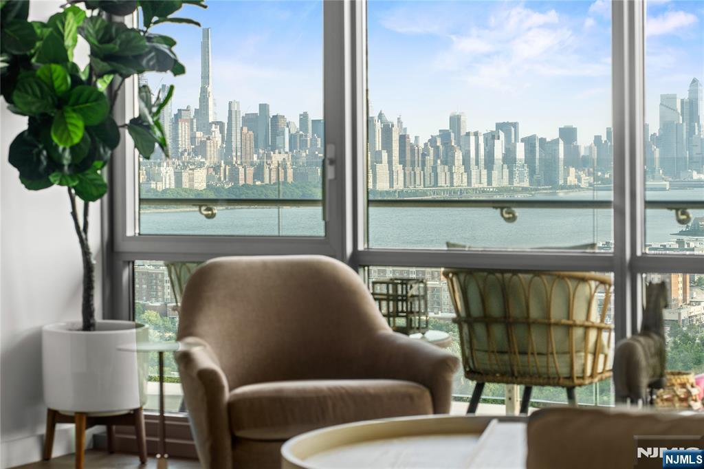 Homes for sale in Cliffside Park, NJ | 320 Adolphus Ave #907, Cliffside Park, NJ 07010 | MLS# 25019422