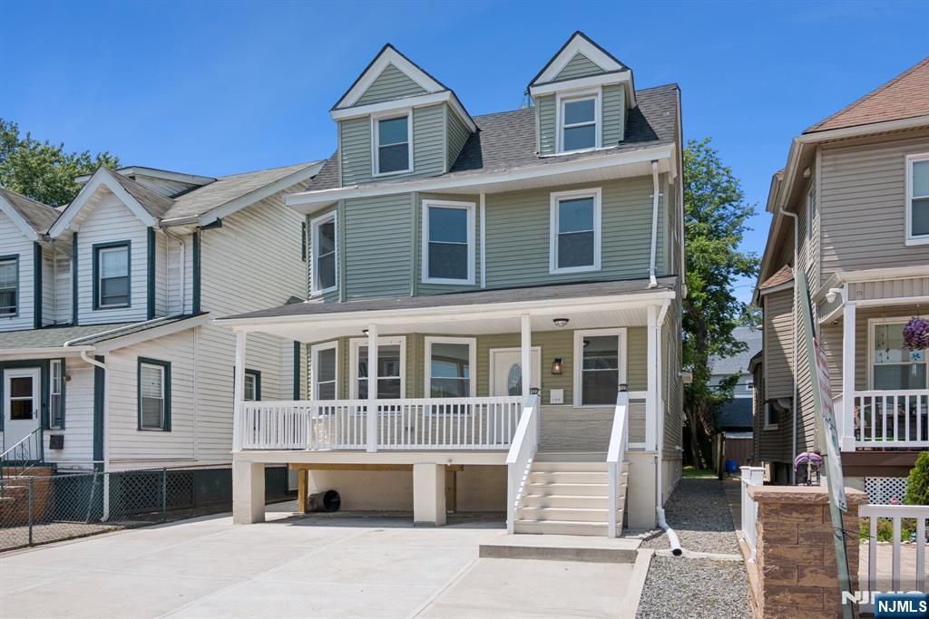 $567,500 Colonial