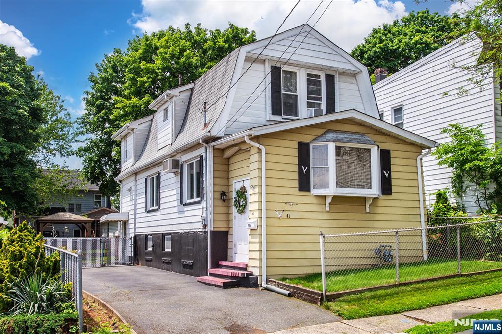 Homes for sale in Clifton, NJ | 41 Gillies St, Clifton, NJ 07013 | MLS# 25019529
