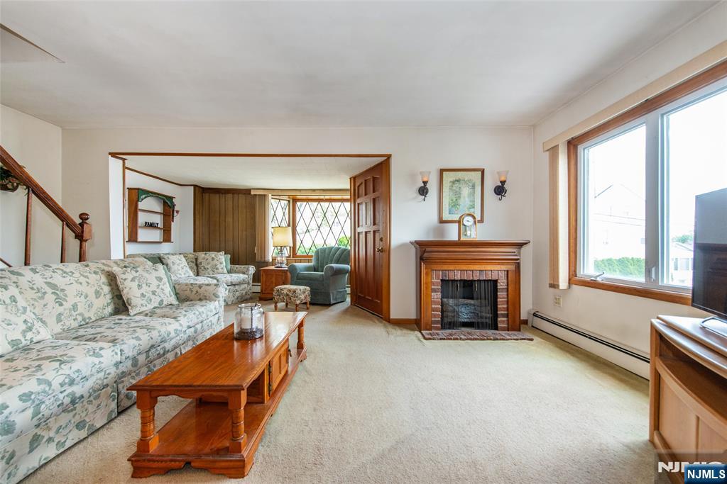 Homes for sale in Clifton, NJ | 41 Gillies St, Clifton, NJ 07013 | MLS# 25019529