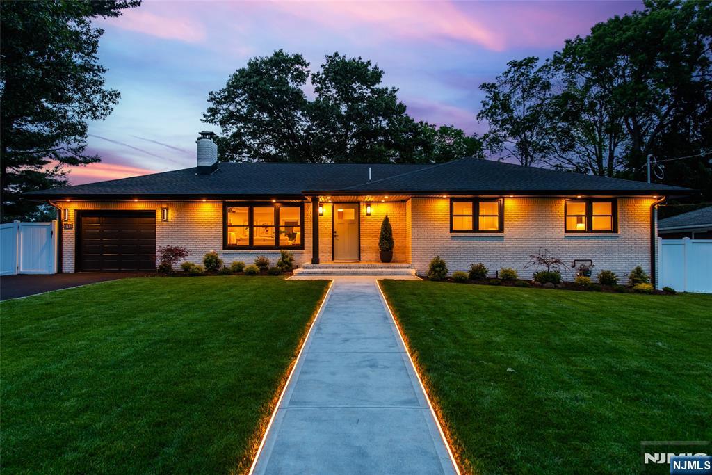 Homes for sale in Little Falls, NJ | 12 Hillcrest Dr, Little Falls, NJ 07424 | MLS# 25019632