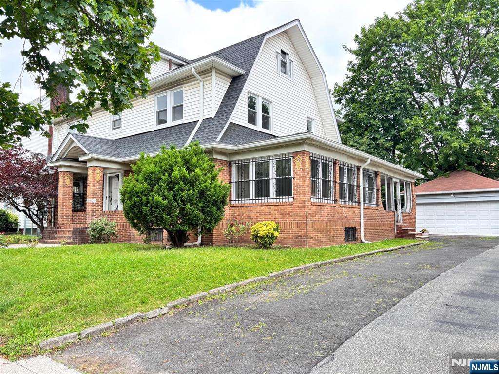 Homes for sale in Newark, NJ | 59 Pomona Ave, Newark, NJ 07112 | MLS# 25019649