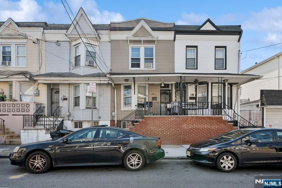 Homes for sale in Newark, NJ | 36 1/2 Hecker St, Newark, NJ 07103 | MLS# 25019770