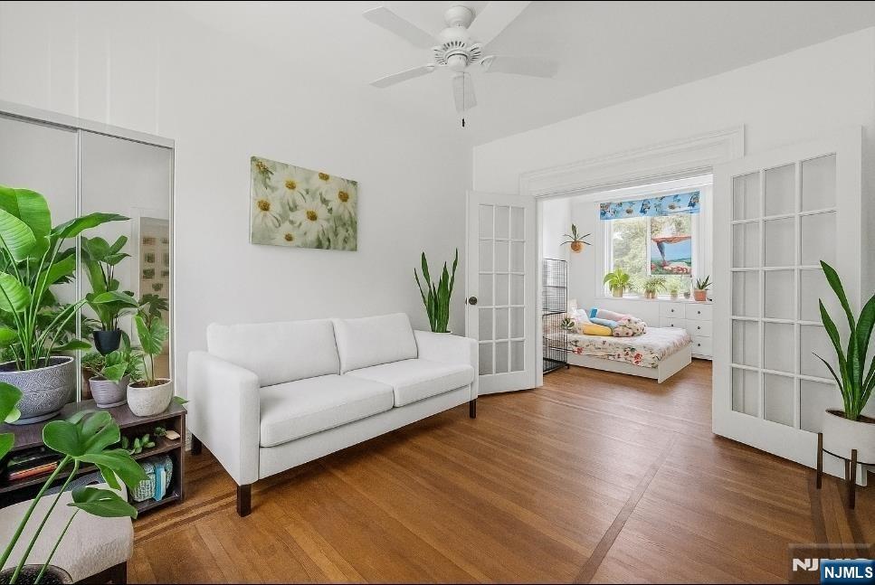 $642,000 Colonial