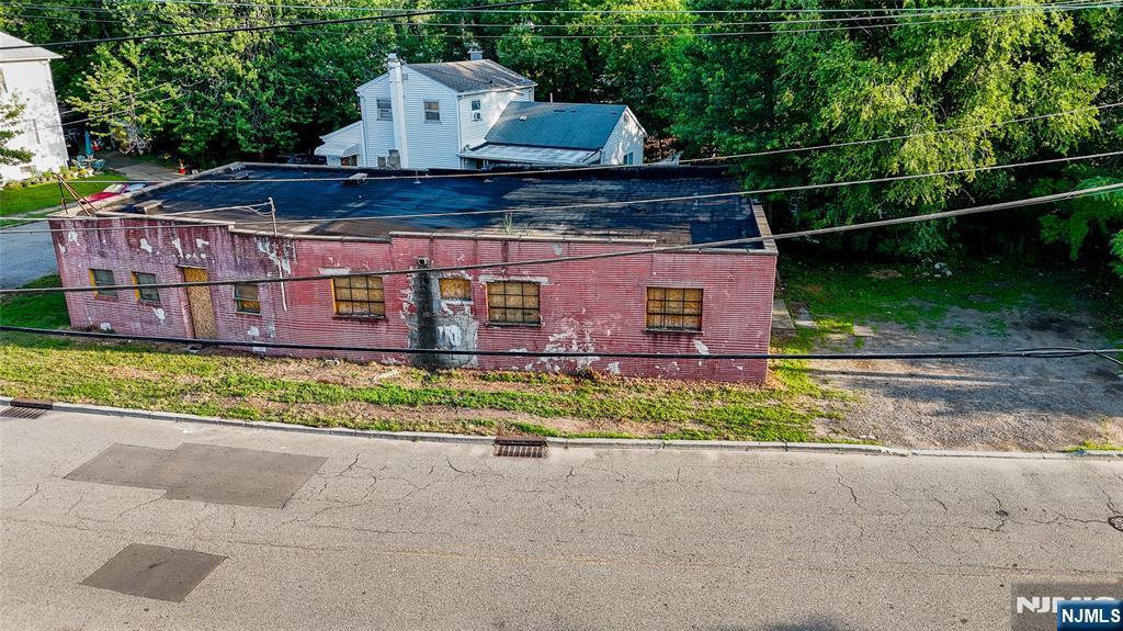 183 Boulevard, Hasbrouck Heights, NJ, 07604