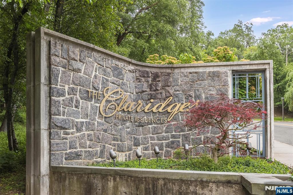 Homes for sale in Verona, NJ | 1 Claridge Dr #521, Verona, NJ 07044 | MLS# 25019905