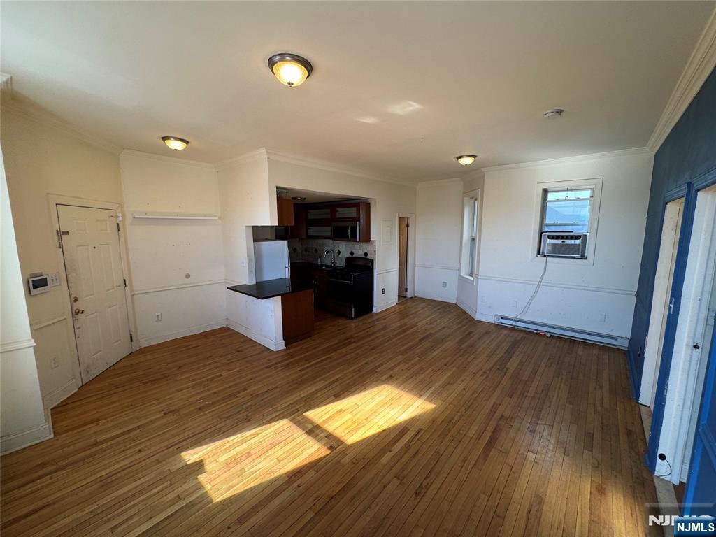 Homes for sale in Jersey City, NJ | 372 Communipaw Ave #4, Jersey City, NJ 07304 | MLS# 25019938
