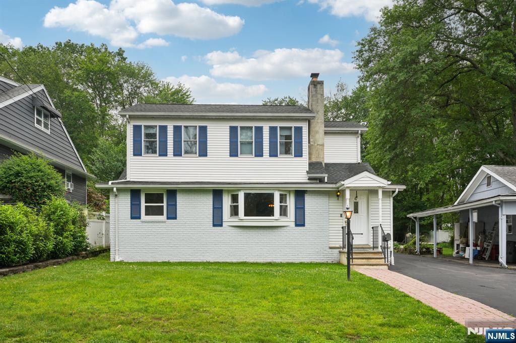 $634,900 Colonial