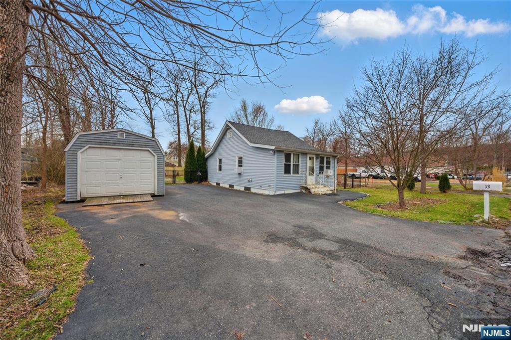 Homes for sale in West Milford, NJ | 13 Madelyn Ave, West Milford, NJ 07480 | MLS# 25020086