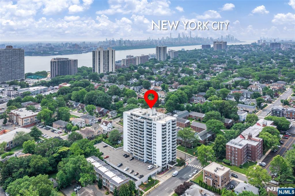 $455,000 Condo