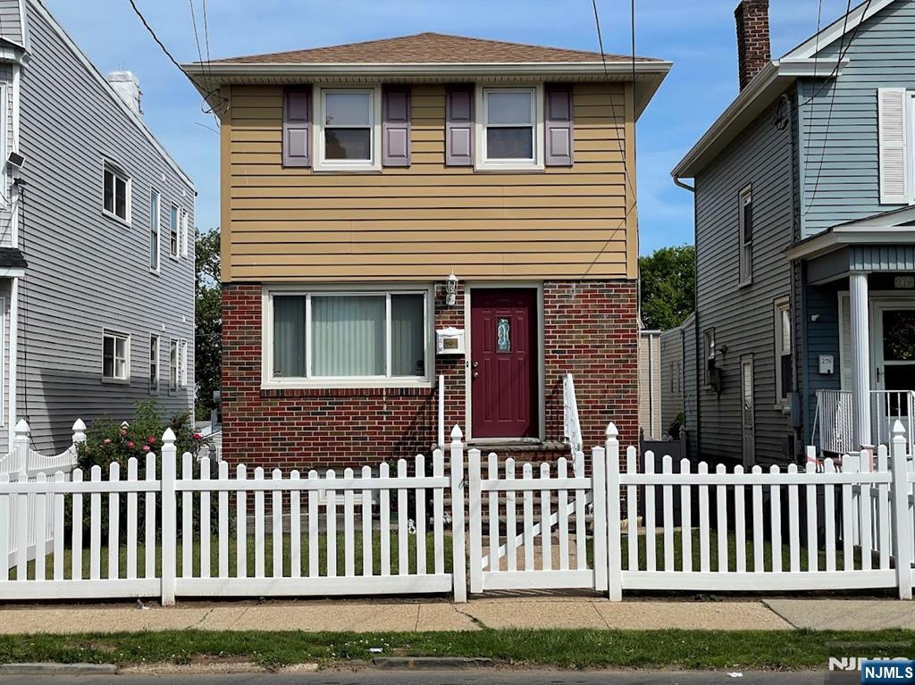 $539,000 Colonial