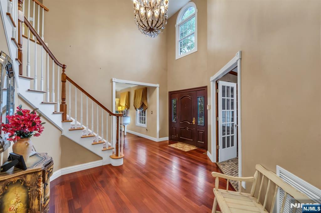 Homes for sale in Norwood, NJ | 136 Tappan Rd, Norwood, NJ 07648 | MLS# 25020440