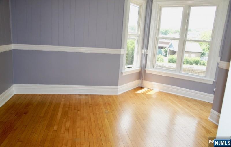 Homes for sale in Montclair, NJ | 76 Grove St, Montclair, NJ 07042 | MLS# 25020466