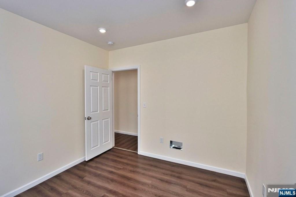 Homes for sale in Ridgefield Park, NJ | 183 Bergen Turnpike, Ridgefield Park, NJ 07660 | MLS# 25020486