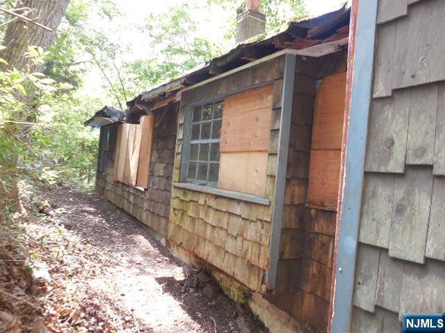 Homes for sale in Bloomingdale, NJ | 45 Buena Vista Way, Bloomingdale, NJ 07403 | MLS# 25020608