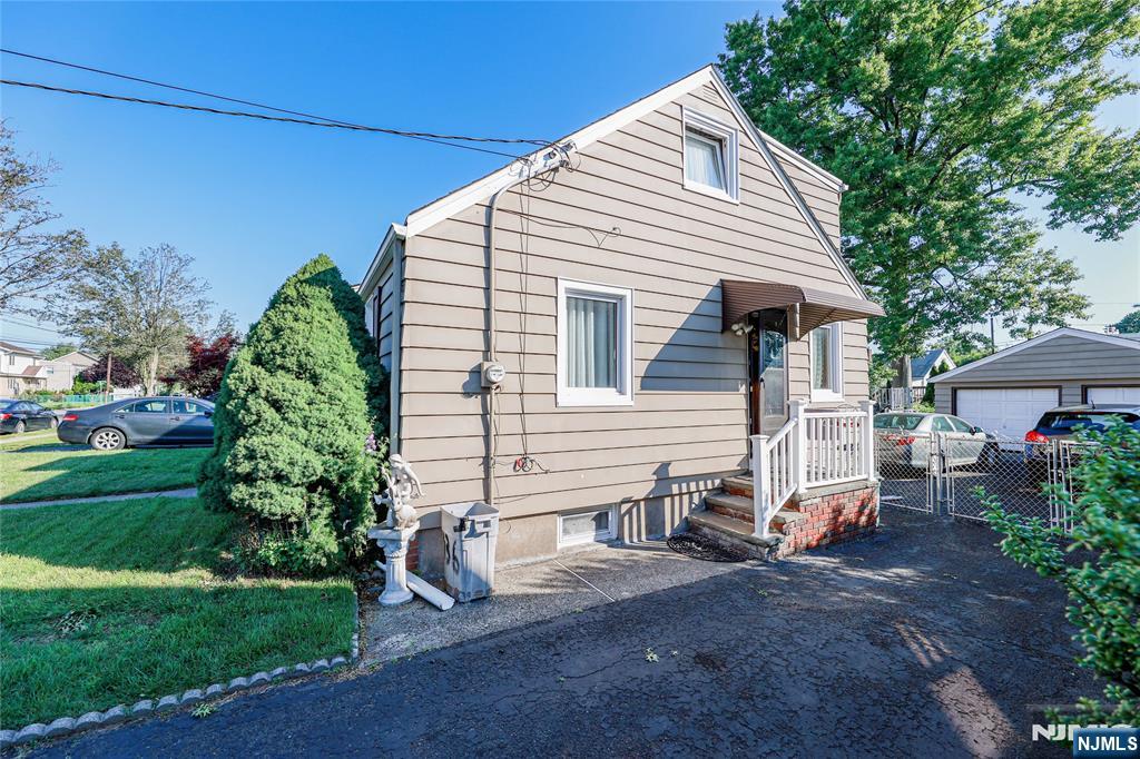 Homes for sale in Clifton, NJ | 136 Martin Ave, Clifton, NJ 07012 | MLS# 25020617