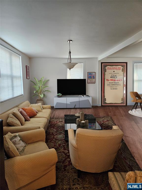 Homes for sale in Secaucus, NJ | 811 8th St, Secaucus, NJ 07094 | MLS# 25020721